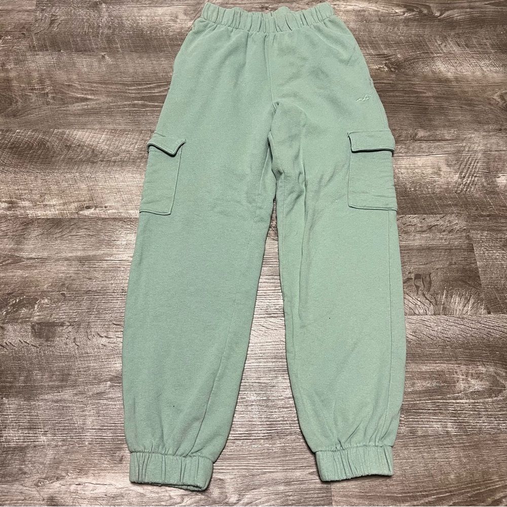 Hollister Sage Green Ultra High Rise Joggers Size XS